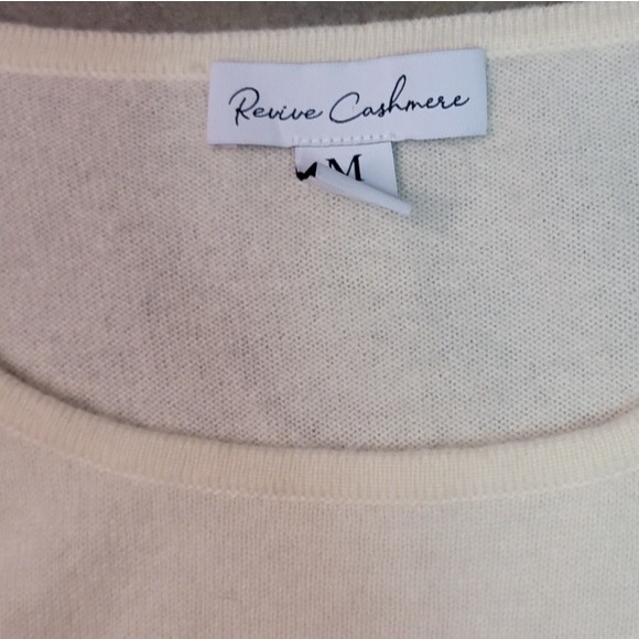 Revive Cashmere Ruffle Sleeve Peplum Shirt Size Medium - Picture 3 of 3